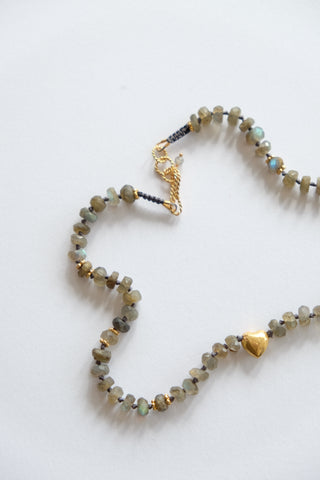 VISNA LABRADORITE necklace